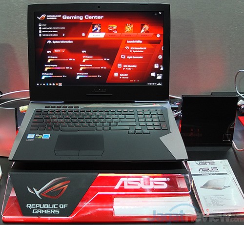 ASUS ROG Store Memulai Debut Perdana di Indonesia 13 ASUS ROG Store Opening 13