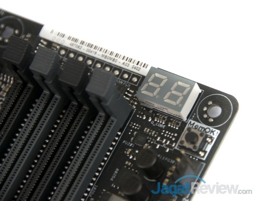 ASUS_MAXIMUS_VIII_GENE_PostCodeReader