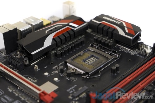 Gigabyte_Z170X-Gaming5_SocketArea