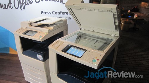 Astragraphia Memperkenalkan Tiga Mesin Cetak Baru Untuk Solusi “Smart Office” 2 IMG_0931