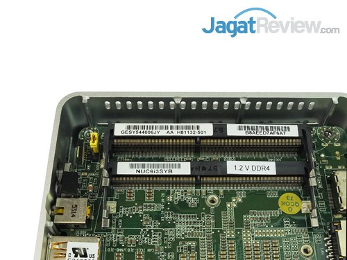 Review Mini PC Desktop: Intel NUC NUC6i3SYK 14 Intel NUC6i3SYK Memory Slots