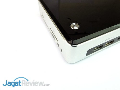 Review Mini PC Desktop: Intel NUC NUC6i3SYK 6 Intel NUC6i3SYK Power Button