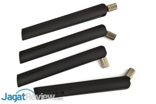 Hands-On Review Router Linksys EA8500 7 Linksys EA8500 - 07