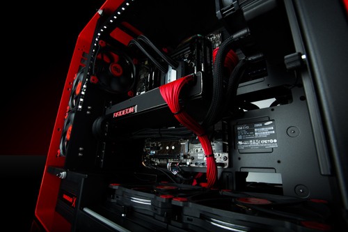 AMD Resmikan VGA Dual GPU Terkencang, Radeon Pro Duo 14 Maingear AMD Radeon Pro Duo 08