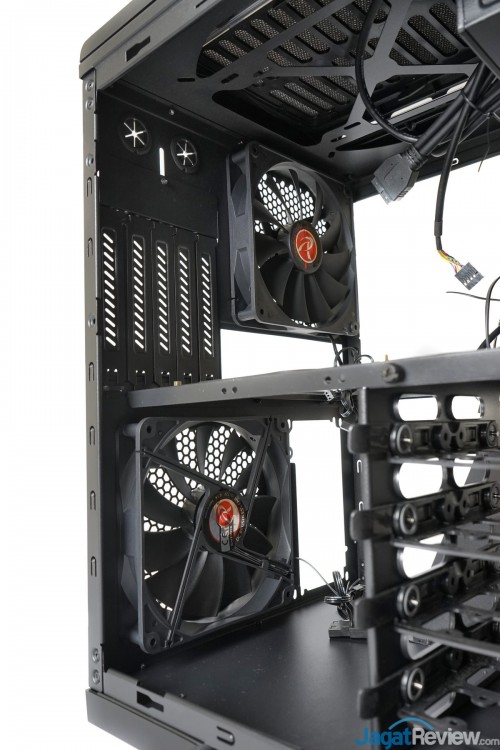 Review Casing Raijintek AENEAS 19 Raijintek Aeneas 17