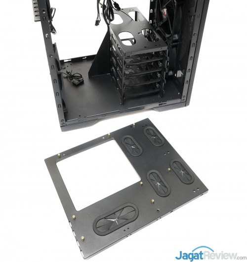 Review Casing Raijintek AENEAS 21 Raijintek Aeneas 19