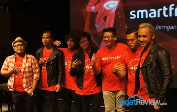 Smartfren Gelar Kampanye #Generasi4G Bagi yang Berjiwa Muda 12 image002