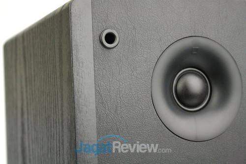 Review Speaker Thonet & Vander Hoch BT 5 005