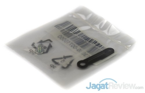 Review Motherboard: ASUS Z170I Pro Gaming 6 ASUS_Z170I_Pro_Gaming_Perlengkapan_M2_2242_MountingKit