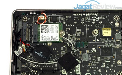 Review Mini PC Desktop: ECS LIVA Core 15 ECS LIVA Core Wireless Card