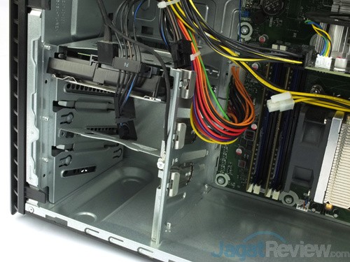 Review PC Desktop Gaming: HP Envy Phoenix 860-001d 12 HP Envy Phoenix 860-001d Storage Bay