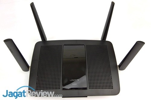 Linksys EA8500 - 16