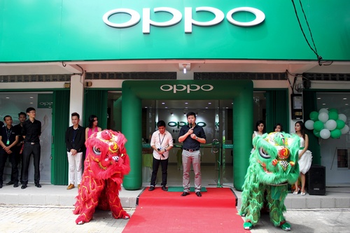 Service Center OPPO di Bandung Terbesar di Asia Tenggara 4 OPPO SC Bandung Opening 1