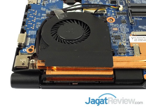 Review Notebook Gaming: Xenom Pegasus PS15S 14 Xenom Pegasus PS15S CPU Cooler