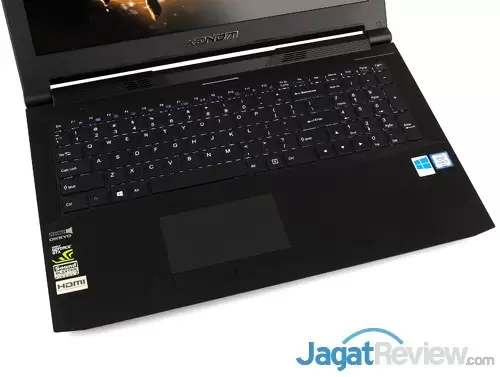 Review Notebook Gaming: Xenom Pegasus PS15S 8 Xenom Pegasus PS15S Keyboard & Touchpad