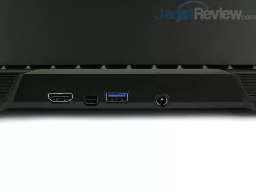 Review Notebook Gaming: Xenom Pegasus PS15S 7 Xenom Pegasus PS15S Rear Side Connectors