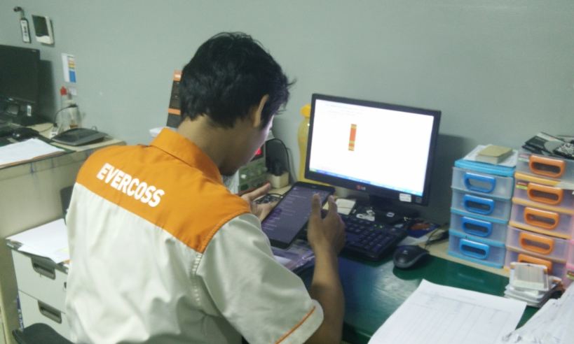 Evercoss Realisasikan Siswa Berbakat Lewat Program DNA INTIATIVE 2 ever
