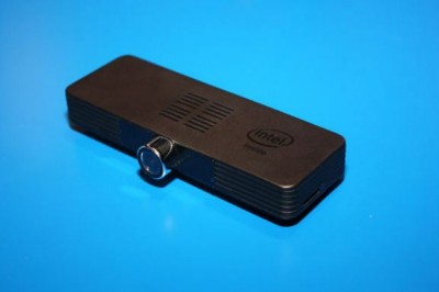 Compute Stick Terbaru Hadir dengan Kamera Real Sense 2 helo