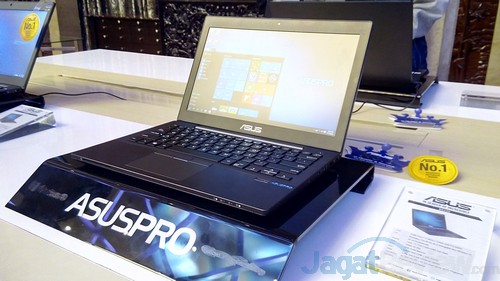 ASUS Perkenalkan Jajaran Perangkat Terbaru untuk Kalangan Bisnis 3 3 AsusPro B8230