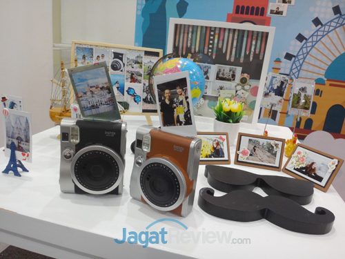 Fujifilm Indonesia Rangkul Erafone Jajakan Kamera Fujifilm Instax 3 DSC05348