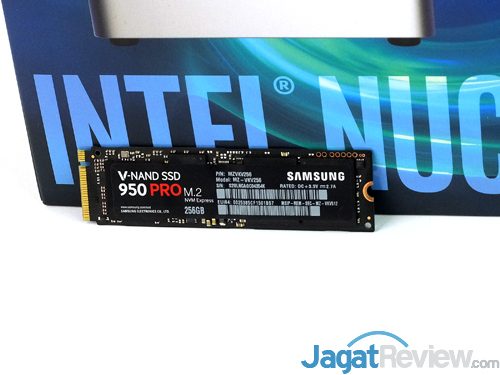 Review Mini PC Desktop: Intel NUC NUC6i5SYH 7 Intel NUC6i5SYH SSD