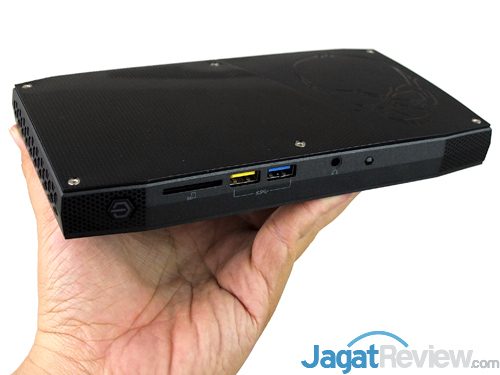 Preview PC Gaming Super Kecil: Skull Canyon 4 Intel NUC6i7KYK Preview Size Comparison