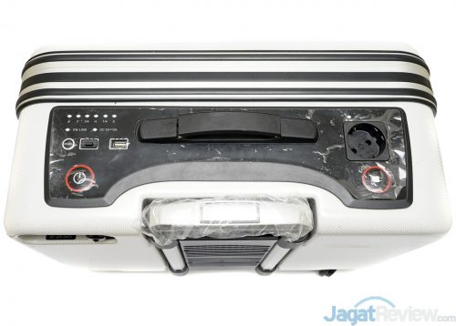 Review FSP Emergy 1000 Energy Storage System 5 Review FSP Emergy 1000 8
