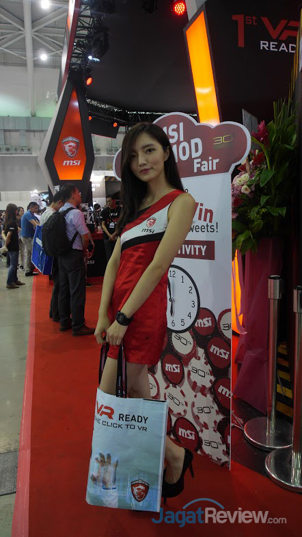 Booth Babes Computex 2016: PART IV 1 044e3607-15c6-43e3-b751-b395d08a9036