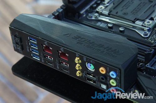 Asus Tampilkan Jajaran Motherboard X99 Baru 13 SONY DSC