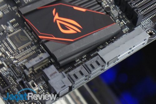 Asus Tampilkan Jajaran Motherboard X99 Baru 10 SONY DSC