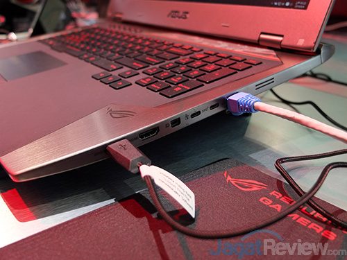 Computex 2016: ASUS ROG G701 Hadir dengan Layar 120 Hz dan GeForce GTX 980 4 Computex 2016 - ASUS ROG G701 04
