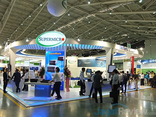 Computex 2016: Supermicro Gaming Motherboard 1 Computex 2016 - Supermicro Booth 01