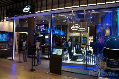 Computex 2016: Intel eXperience Zone 37 DSC00607