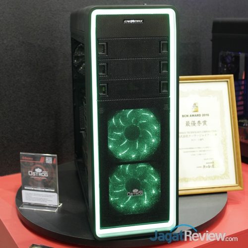 Computex 2016: Enermax 11 Enermax - Ostrog Adv