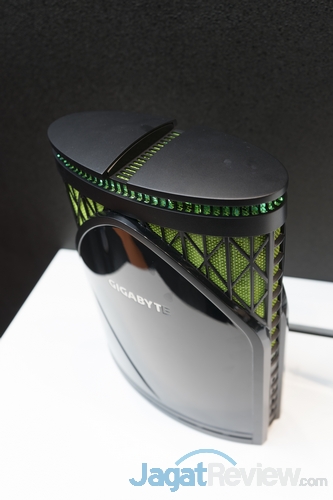 Perkenalkan Seri BRIX Gaming baru, Gigabyte Tantang Konsol? 1 GB-XD7B0_4