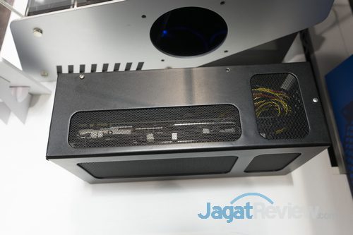 Gigabyte Perkenalkan Dua Enclosure Graphic Eksternal Dengan Thunderbolt 3 4 GPU_Enclosure2