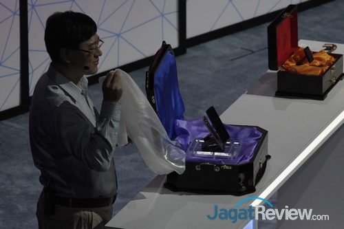 Lenovo - Moto Z & Moto Z Force