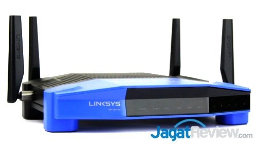 Hands-On Review Router Linksys WRT1900AC 1 Linksys WRT1900AC - 15R
