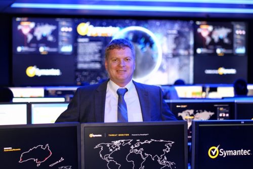 Symantec: Sistem Keamanan Perangkat IoT Masih Sangat Lemah 1 Peter Sparkes, Senior Director Cyber Security Services APAC and APJ, Symantec