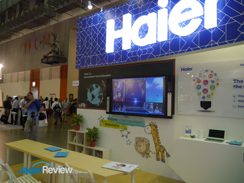 Computex 2016: Haier Pamer Chrome Book dan Tablet 2-in-1 1 Smartroom