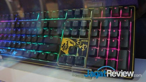 Computex 2016 Booth Raid: Ducky 5 Ducky Shine 6 juga disertai dengan Versi spesial tahun monyet dengan visual menarik