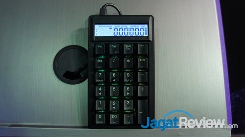 Computex 2016 Booth Raid: Ducky 6 Ducky Pocket dapat dikantongi dan menyimpan kombinasi macro