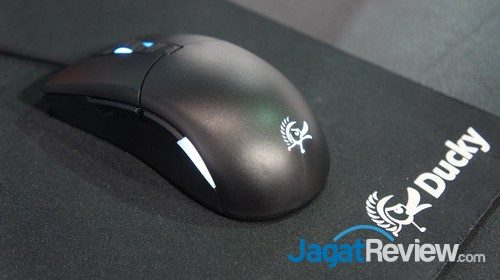 Computex 2016 Booth Raid: Ducky 9 Ducky Secret M memberikan gamer kemampuan untuk mengendalikan permainan dengan akurat