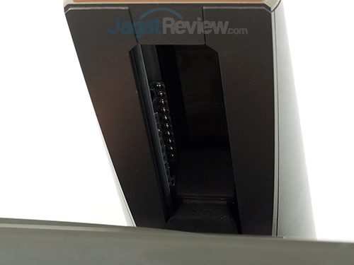 Hands-On Review Monitor: ASUS ROG SWIFT PG348Q 15 ASUS ROG Swift PG348Q Rails