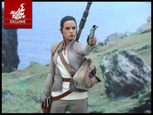 Hot Toys Exclusive Star Wars: TFA Rey (Resistence Outfit) 3 ReyResistOutfit0