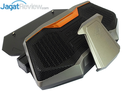 Review Notebook Gaming: ASUS ROG GX700 9 ASUS ROG GX700 LCS Module - Bird View 02