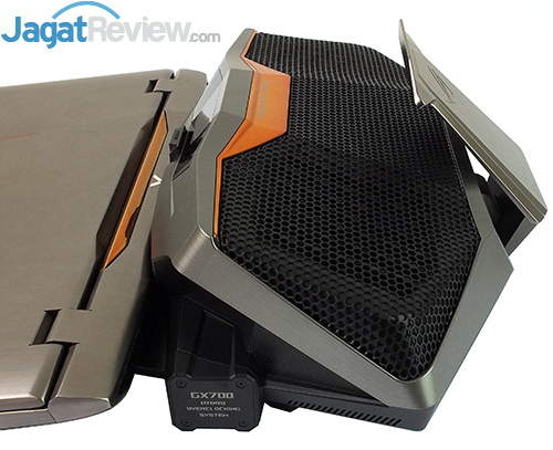 Review Notebook Gaming: ASUS ROG GX700 29 ASUS ROG GX700 LCS Module - Lock Off