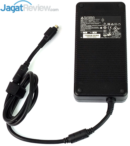 Review Notebook Gaming: ASUS ROG GX700 18 ASUS ROG GX700 Power Adapter