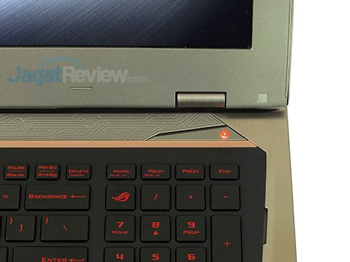 Review Notebook Gaming: ASUS ROG GX700 19 ASUS ROG GX700 Power Button
