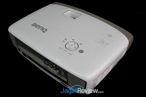Hands-On Review Proyektor BenQ W2000 1 BenQ W2000 - 06